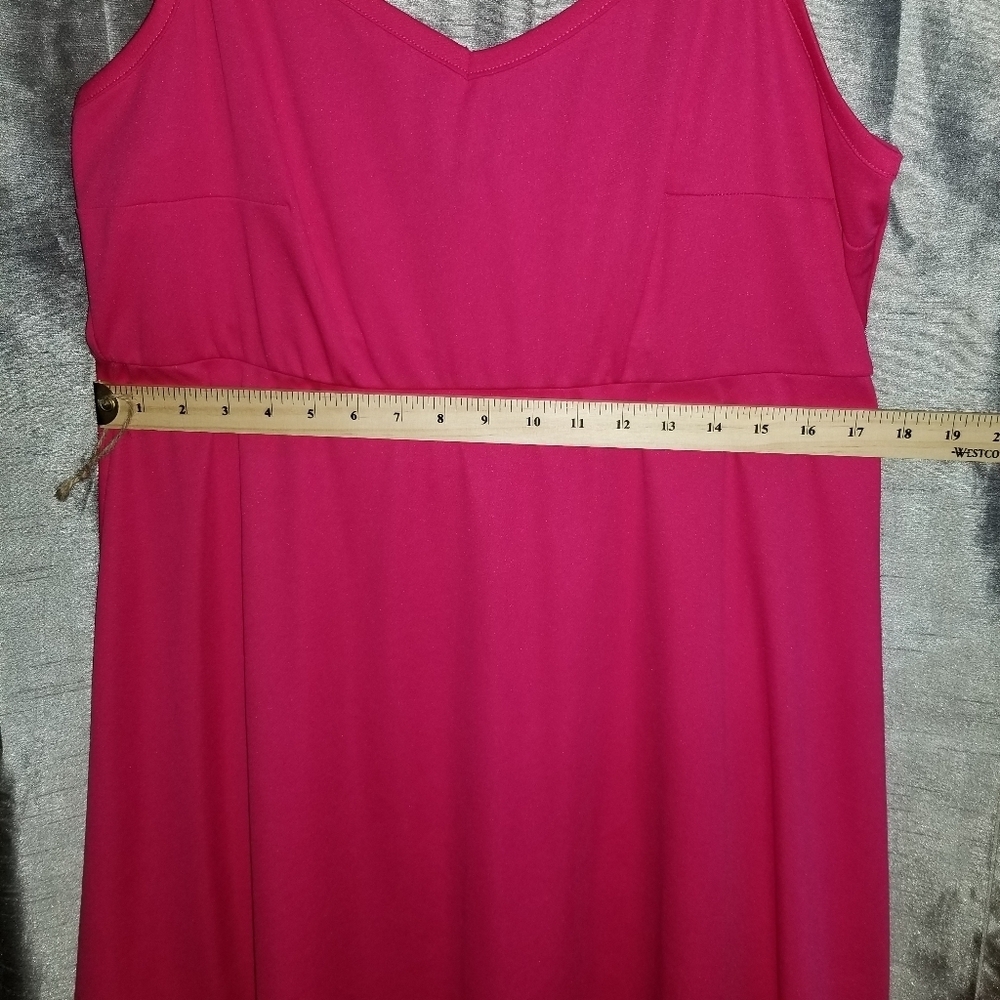 Torrid Adjustable Spaghetti Strap Lightweight Dress Label Reads Size 2 (18/20) - Picture 6 of 12